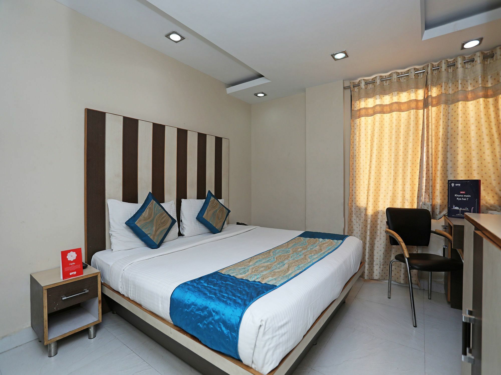 Hotel Oyo 10937 Balsons Continental New Delhi